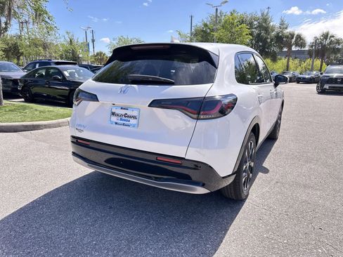 New 2026 Honda HR-V EX-L image 6