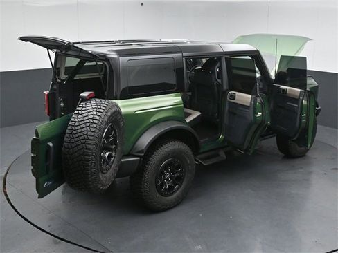 Certified 2024 Ford Bronco Wildtrak image 59