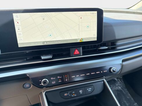New 2026 Kia Carnival FWD image 20