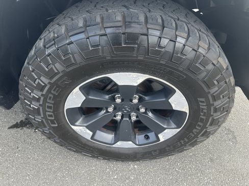 Used 2019 RAM 1500 Rebel AWD/4WD image 34