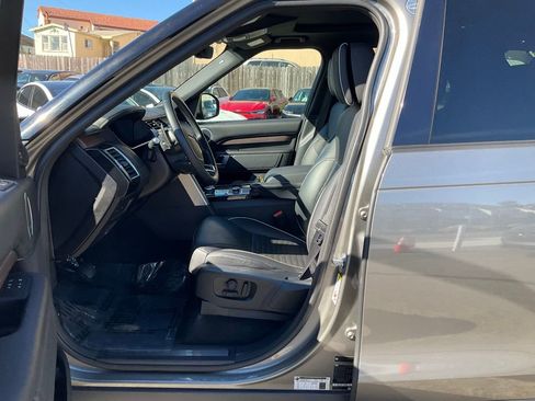 Used 2020 Land Rover Discovery HSE Luxury AWD/4WD image 14