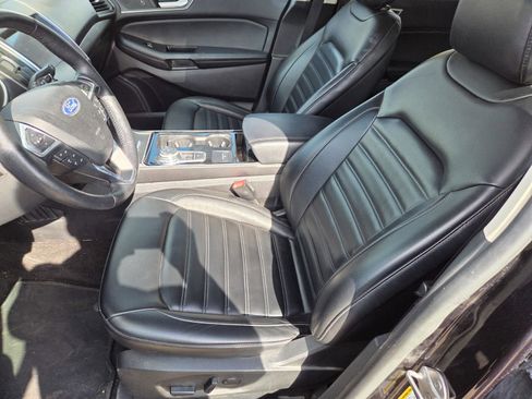 Used 2020 Ford Edge SEL AWD/4WD image 8