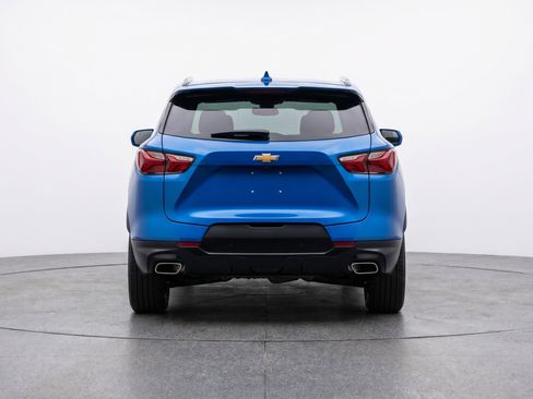 Used 2025 Chevrolet Blazer LT image 7