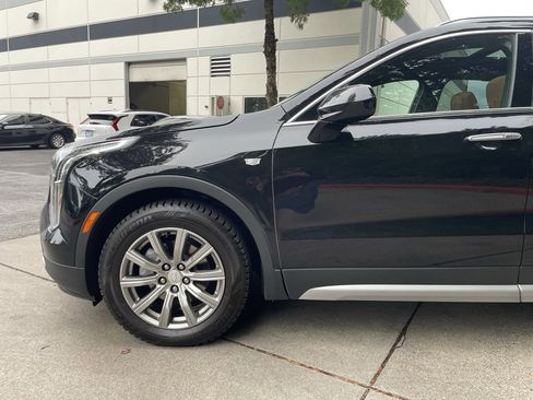 Used 2020 Cadillac XT4 Premium Luxury image 6