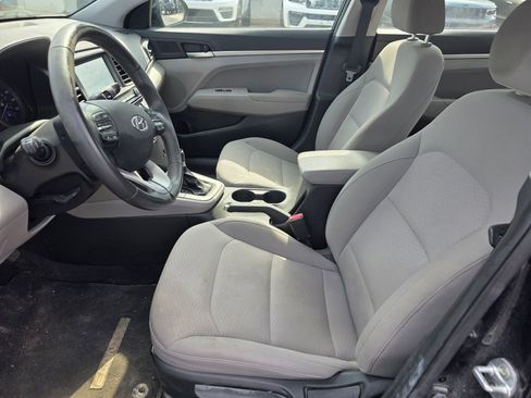 Used 2020 Hyundai Elantra Value Edition image 10