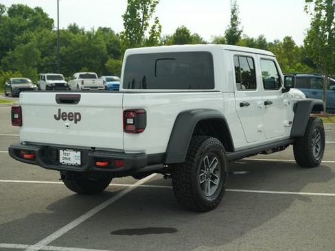 New 2026 Jeep Gladiator Mojave w/ Steel Bumper Group AWD/4WD image 7