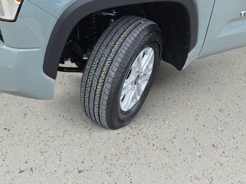 New 2026 Toyota Tundra SR5 AWD/4WD image 31