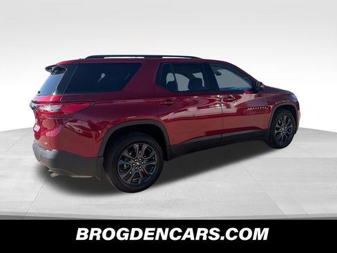 Used 2020 Chevrolet Traverse RS w/ LPO, Floor Liner Package AWD/4WD image 3