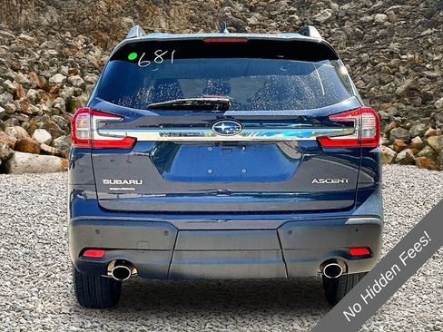 Used 2023 Subaru Ascent Premium w/ Convenience Package AWD/4WD image 4