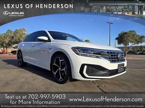 Used 2020 Volkswagen Passat 2.0T R-Line FWD image 1