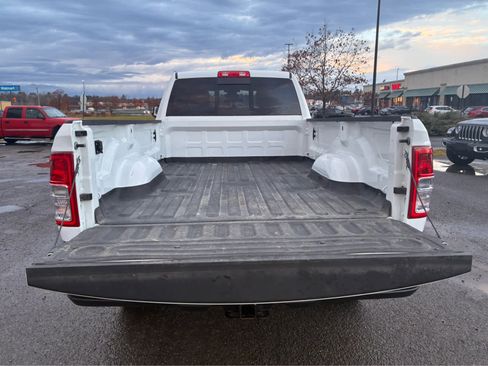 Used 2022 RAM 3500 Tradesman image 15