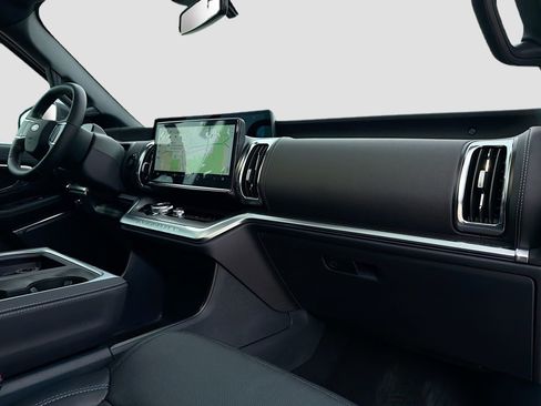 New 2026 Ford Expedition Max Platinum w/ Stealth Appearance Package image 41