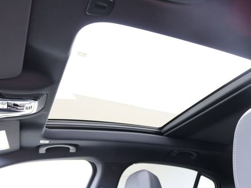 New 2025 Alfa Romeo Stelvio Sprint image 18