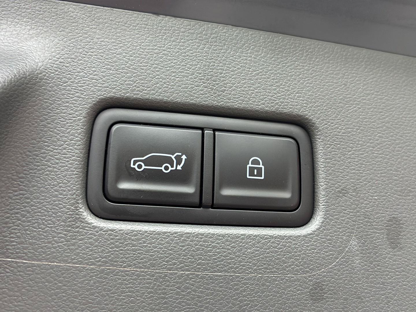 Used 2024 Hyundai Santa Fe Calligraphy AWD/4WD image 20