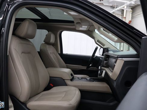 Certified 2024 Ford Expedition Max Limited AWD/4WD image 33