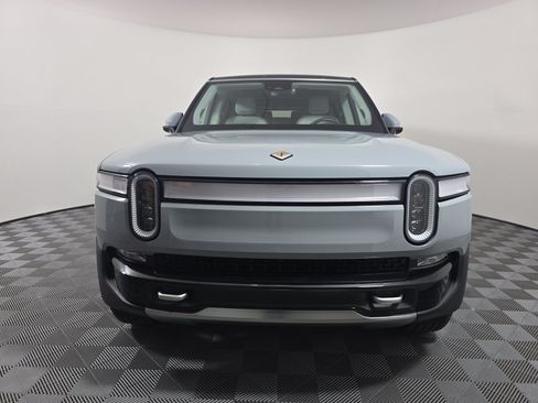 Used 2024 Rivian R1S Adventure AWD/4WD image 8