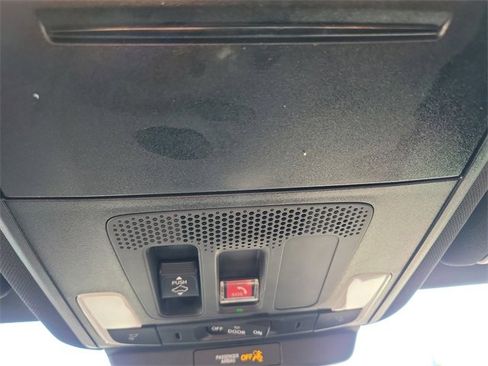 Used 2023 Honda Accord Sport image 29