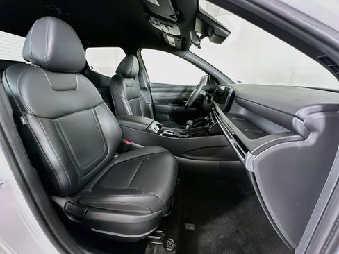 Used 2025 Hyundai Santa Cruz SEL FWD image 29