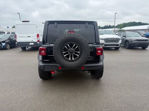 Used 2026 Jeep Wrangler Rubicon AWD/4WD image 7