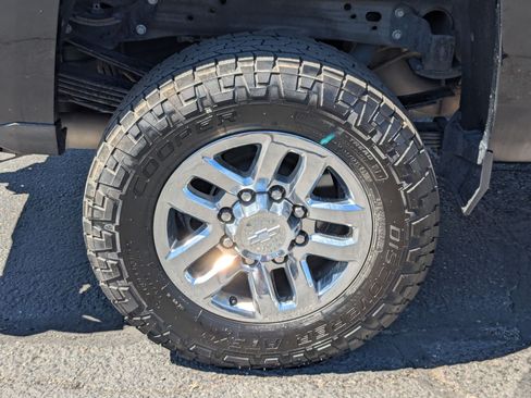 Used 2017 Chevrolet Silverado 3500 LTZ w/ Duramax Plus Package AWD/4WD image 12