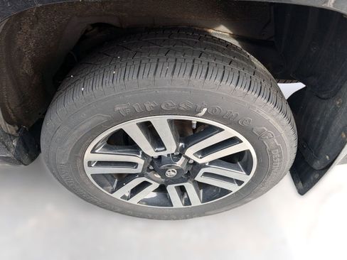 Used 2017 Toyota 4Runner Limited image 7