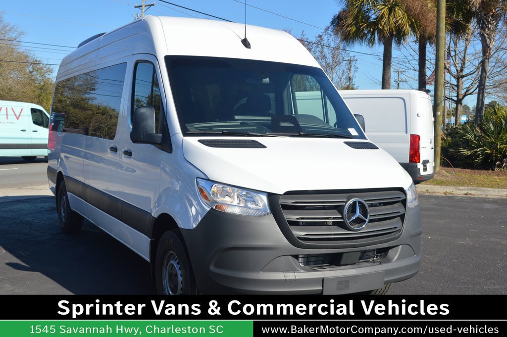 Used 2025 Mercedes-Benz Sprinter 2500 image 8