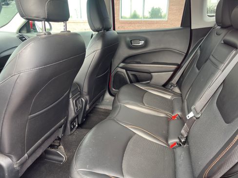 Used 2019 Jeep Compass Limited image 18