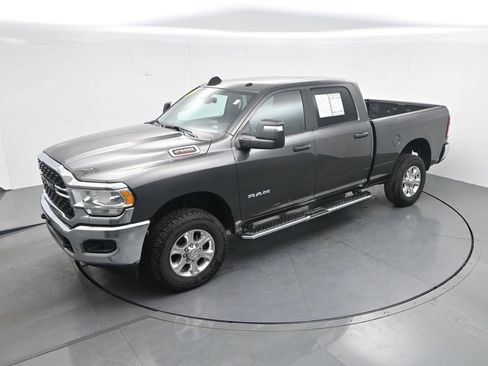 Used 2024 RAM 2500 Big Horn AWD/4WD image 26