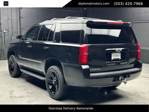 Used 2016 Chevrolet Tahoe LT image 4