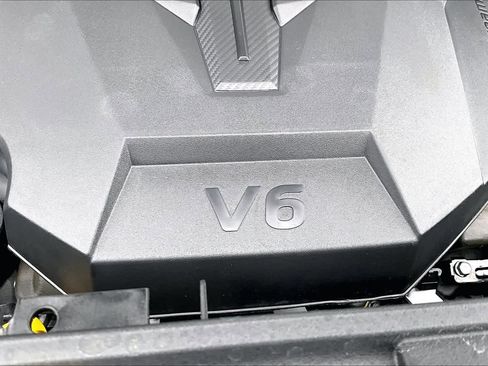 Certified 2026 Kia Carnival FWD image 31