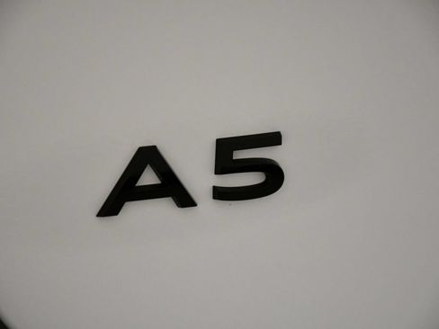 Used 2025 Audi A5 2.0T Premium Plus w/ Premium Plus AWD/4WD image 9