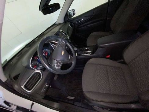 Used 2023 Chevrolet Equinox LT FWD image 31