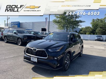 Used 2022 Toyota Highlander XLE