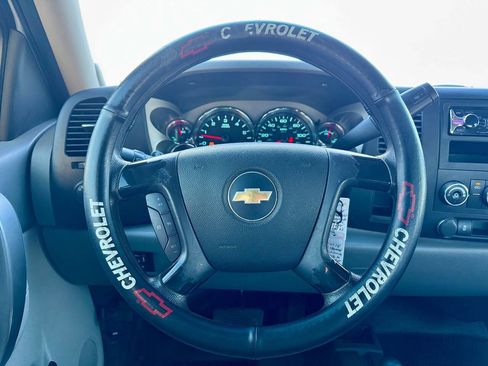 Used 2014 Chevrolet Silverado 2500 W/T image 14