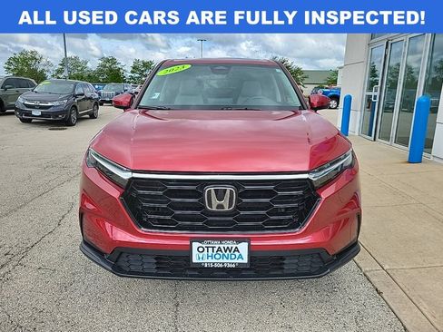 Used 2023 Honda CR-V EX image 3