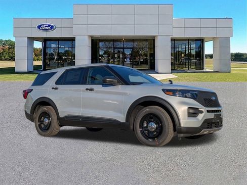 New 2026 Ford Explorer 4WD Police Interceptor image 2