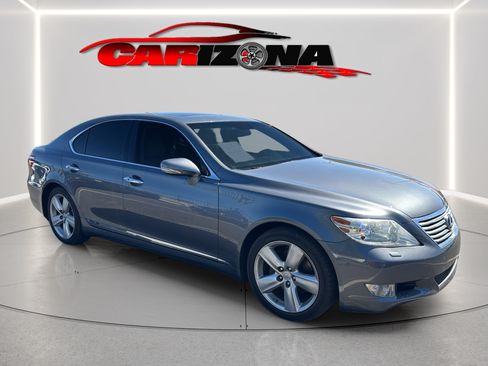 Used 2012 Lexus LS 460 w/ Comfort Pkg RWD image 2