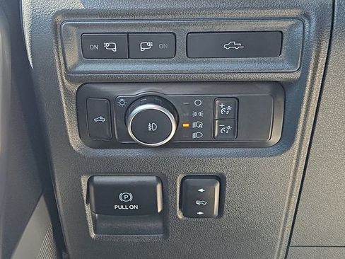 Used 2021 Ford F150 Lariat w/ Equipment Group 502A High AWD/4WD image 26