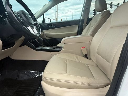 Used 2016 Subaru Outback 2.5i Limited AWD/4WD image 22