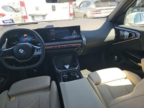 Used 2026 BMW X3 xDrive30 image 4