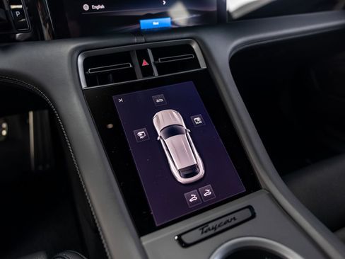 New 2026 Porsche Taycan 4S image 37