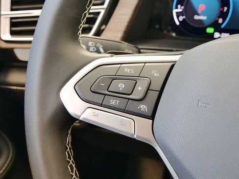 New 2026 Volkswagen Atlas SEL image 30