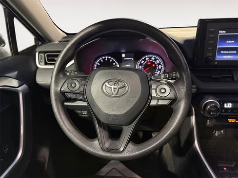 Used 2022 Toyota RAV4 XLE w/ Convenience Package image 12