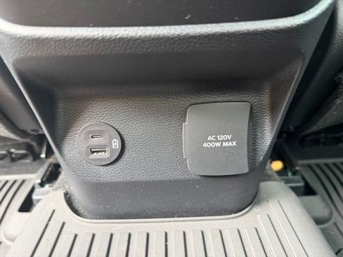 Certified 2025 Ford Ranger Raptor AWD/4WD image 23
