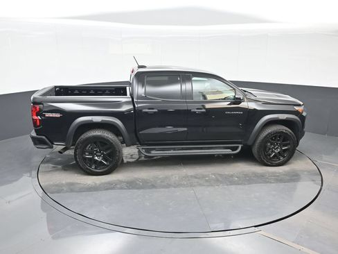 Used 2024 Chevrolet Colorado Trail Boss w/ Technology Package AWD/4WD image 22