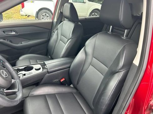 Certified 2023 Nissan Rogue SV w/ SV Premium B Package AWD/4WD image 11