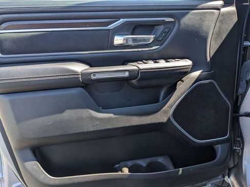 Used 2022 RAM 1500 Laramie AWD/4WD image 14