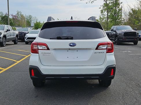 Used 2019 Subaru Outback 2.5i Limited w/ Protection Package #1 AWD/4WD image 5