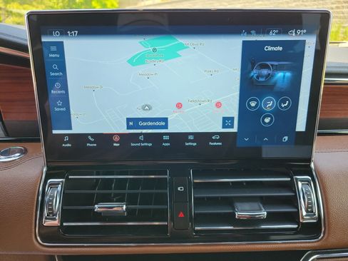 Used 2023 Lincoln Navigator Reserve image 16