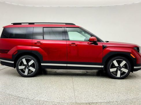 Used 2024 Hyundai Santa Fe Limited AWD/4WD image 4